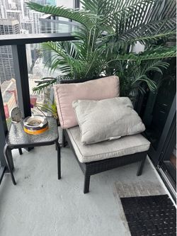 Balcony Chair and cushions