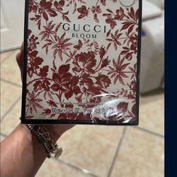 Gucci Bloom Perfume Set