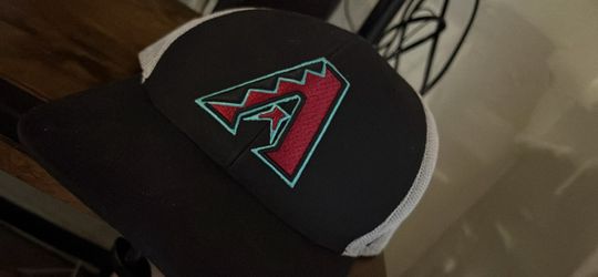 Arizona Diamondbacks Snapback Trucker Hat