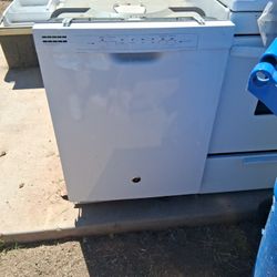 GE Dishwasher Frigidaire Stove GE Microwave