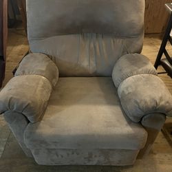 Good Recliner For Sale 