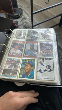 Mariners cards old and new