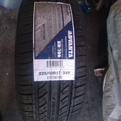 1 TIRE NUEVA  255/50/17