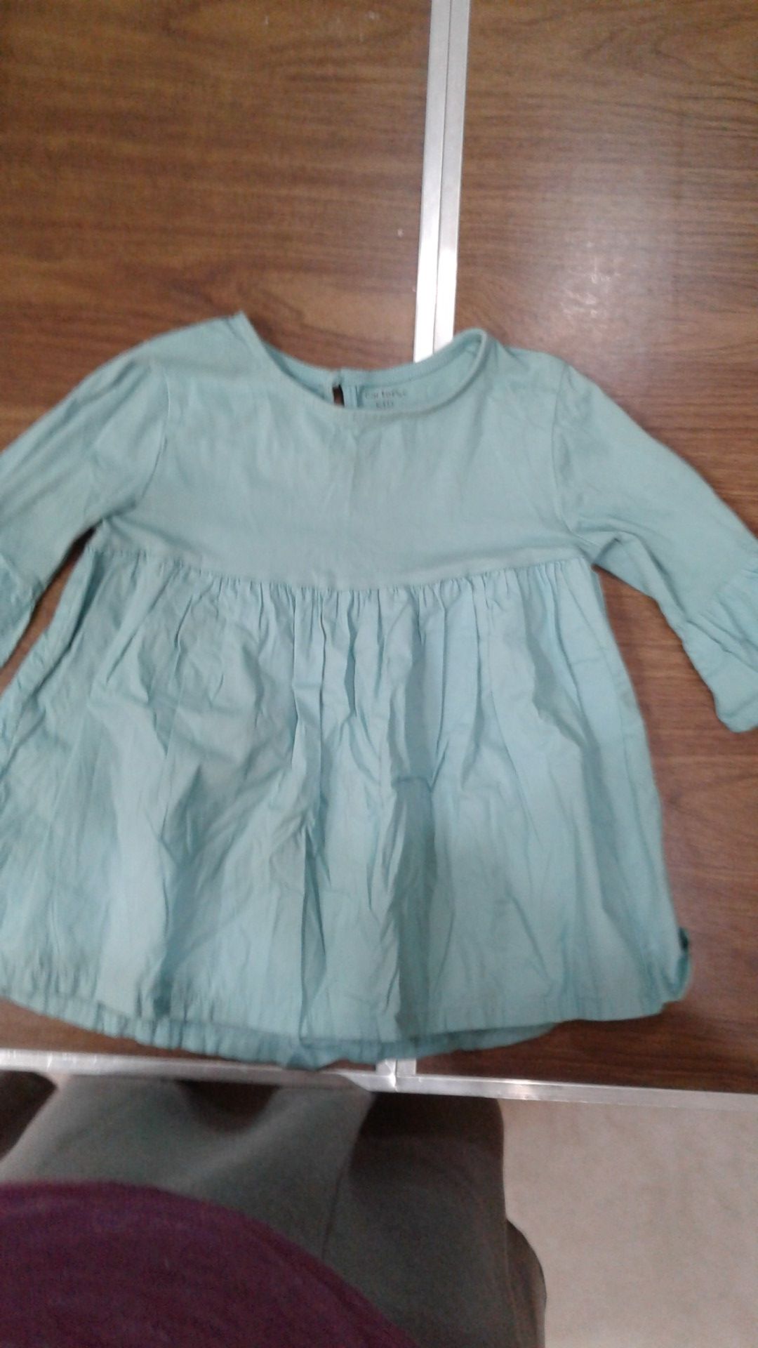 Girls Carter's size 6 teal shirt with bell sleeves