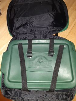 Carry-Outs Anchor Hocking Glass 3Qt. Baking Dish,Lid & Carrier