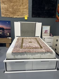 2 PIECE QUEEN BED NIGHTSTAND WHITE WITH STORAGE