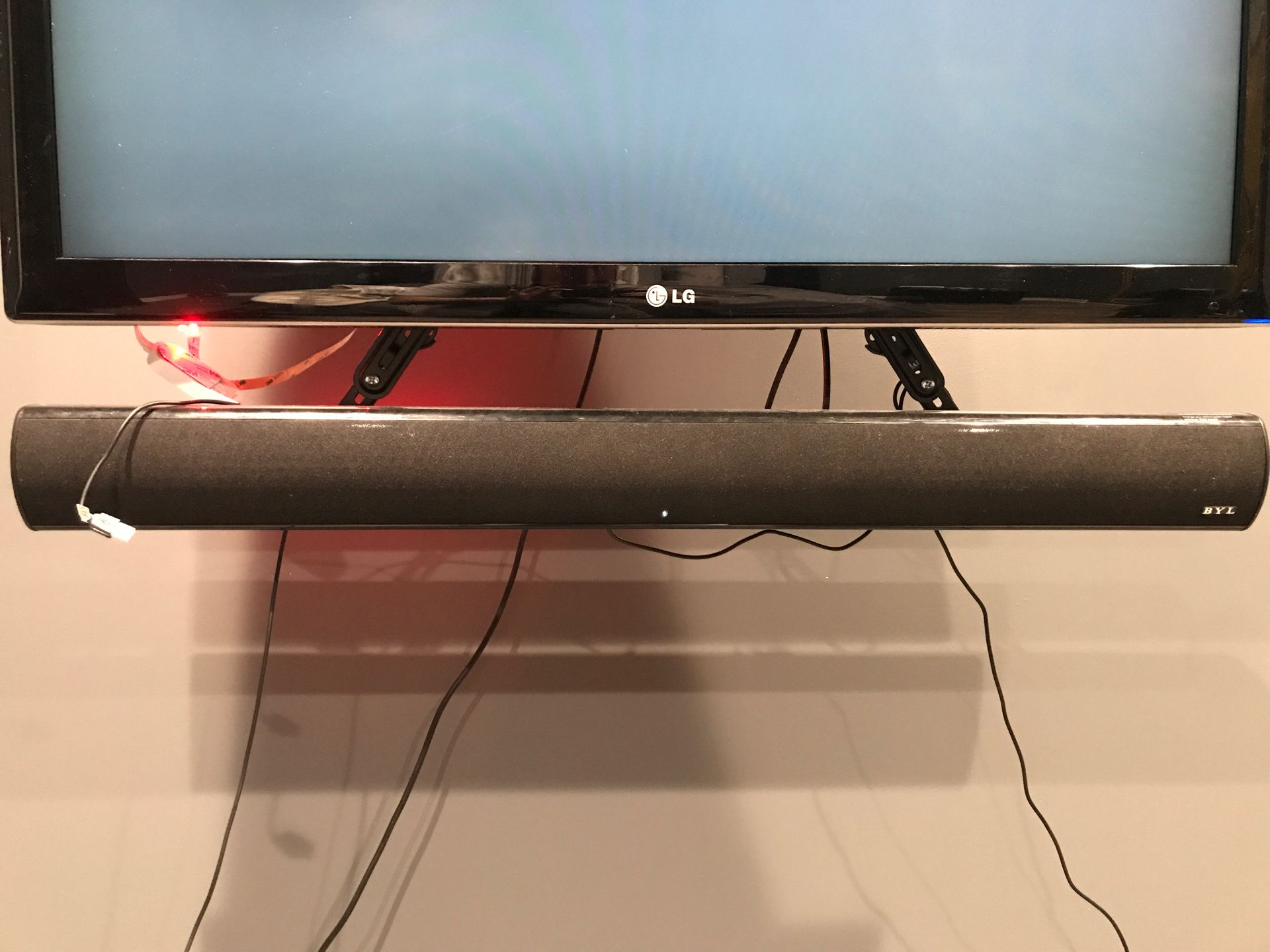 BYL sound bar with remote