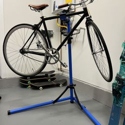 Park Tool Bike Stand for Sale in San Mateo CA OfferUp
