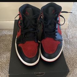 Jordan 1 ‘Reverse Bred’ Size 11 Excellent Condition In box
