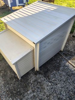 Ecoflex Jumbo chicken coop