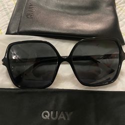 QUAY SUNGLASSES