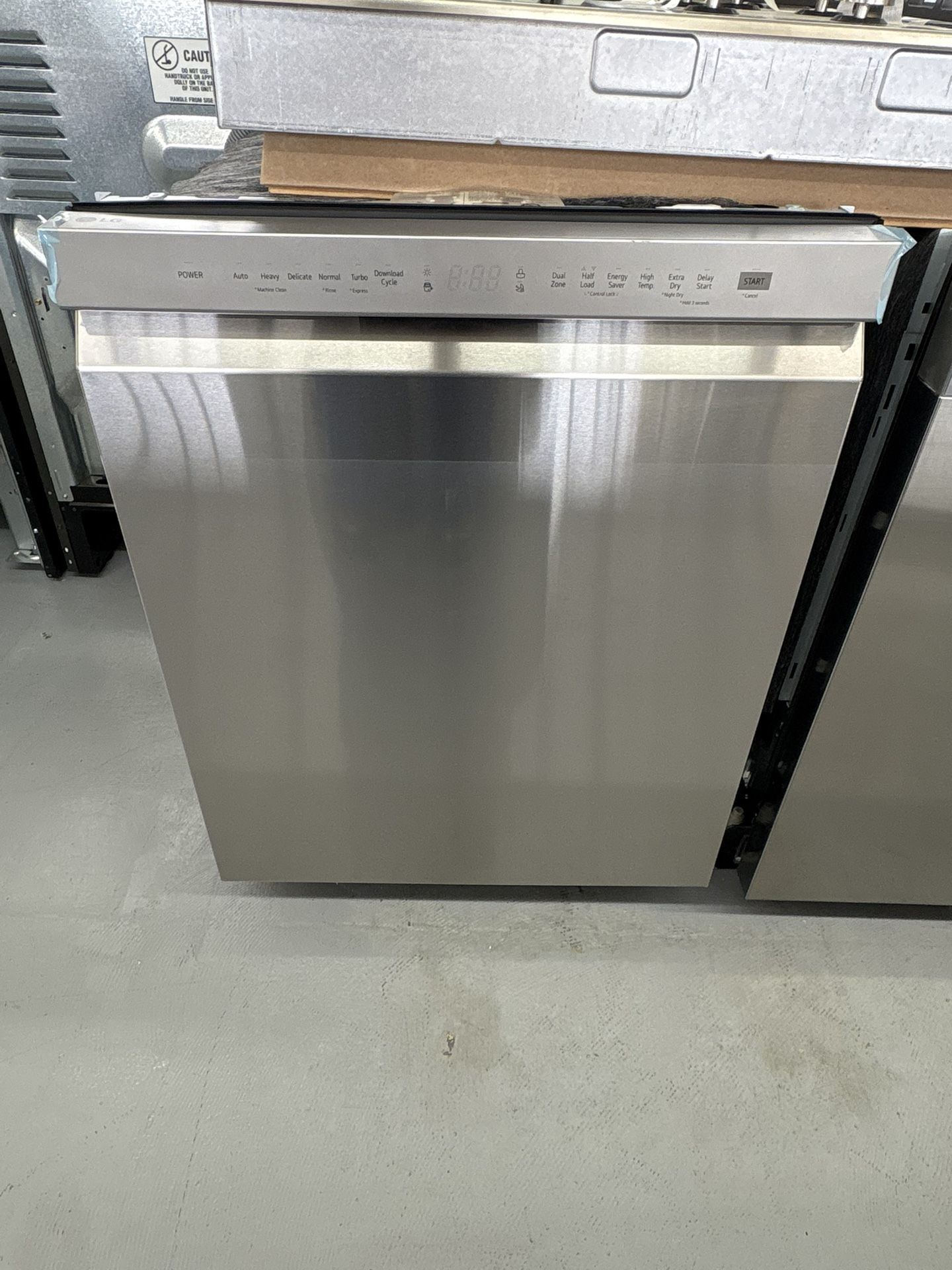 LG 23.75 in. PrintProof Stainless Steel Smart Top Control Dishwasher with QuadWash Pro, Dynamic Dry and TrueSteam