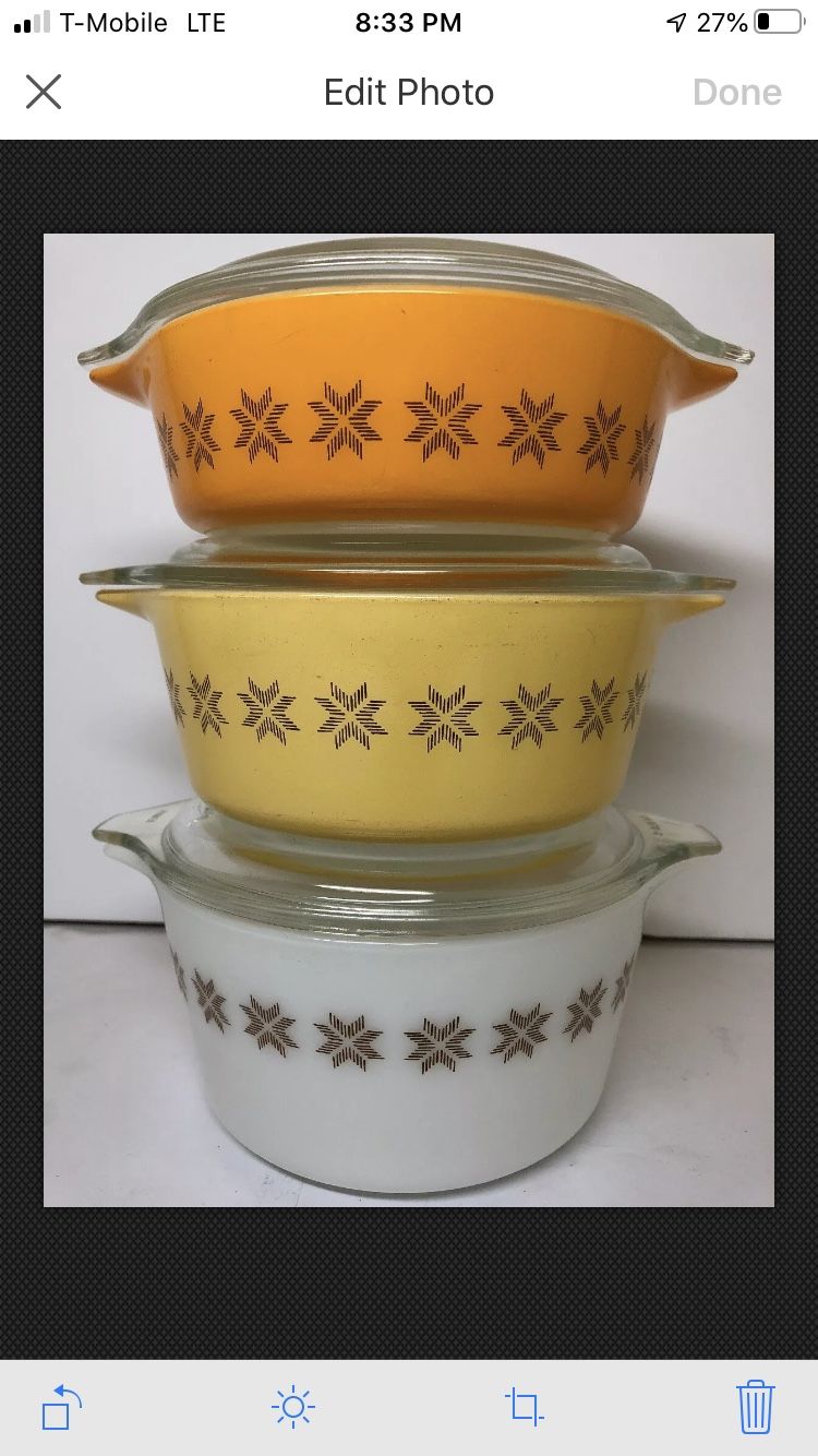 Pyrex White, Yellow and Orange Bowl #473/2/1 Made In USA