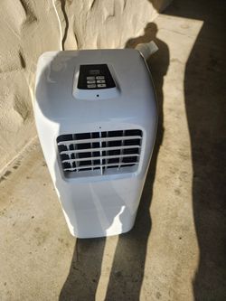 Costway 8,000 BTU portable air conditioner