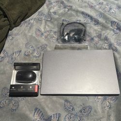 Laptop Computer 