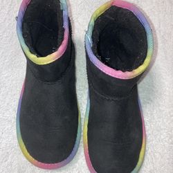 The Children’s Place Size 1 Booties