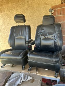 Lexus / Toyota SUV Seats.