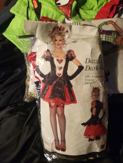Queen Hearths Costune