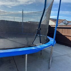 Trampoline 