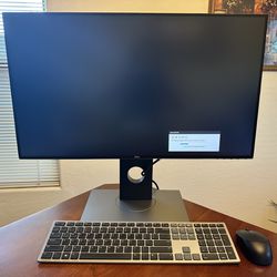 Dell 27” Monitor, Keyboard and Mouse 