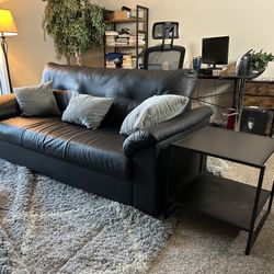 COUCH + FREE END TABLE AND THROW PILLOWS