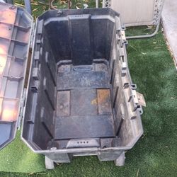 Tool Box 32"X18"X20