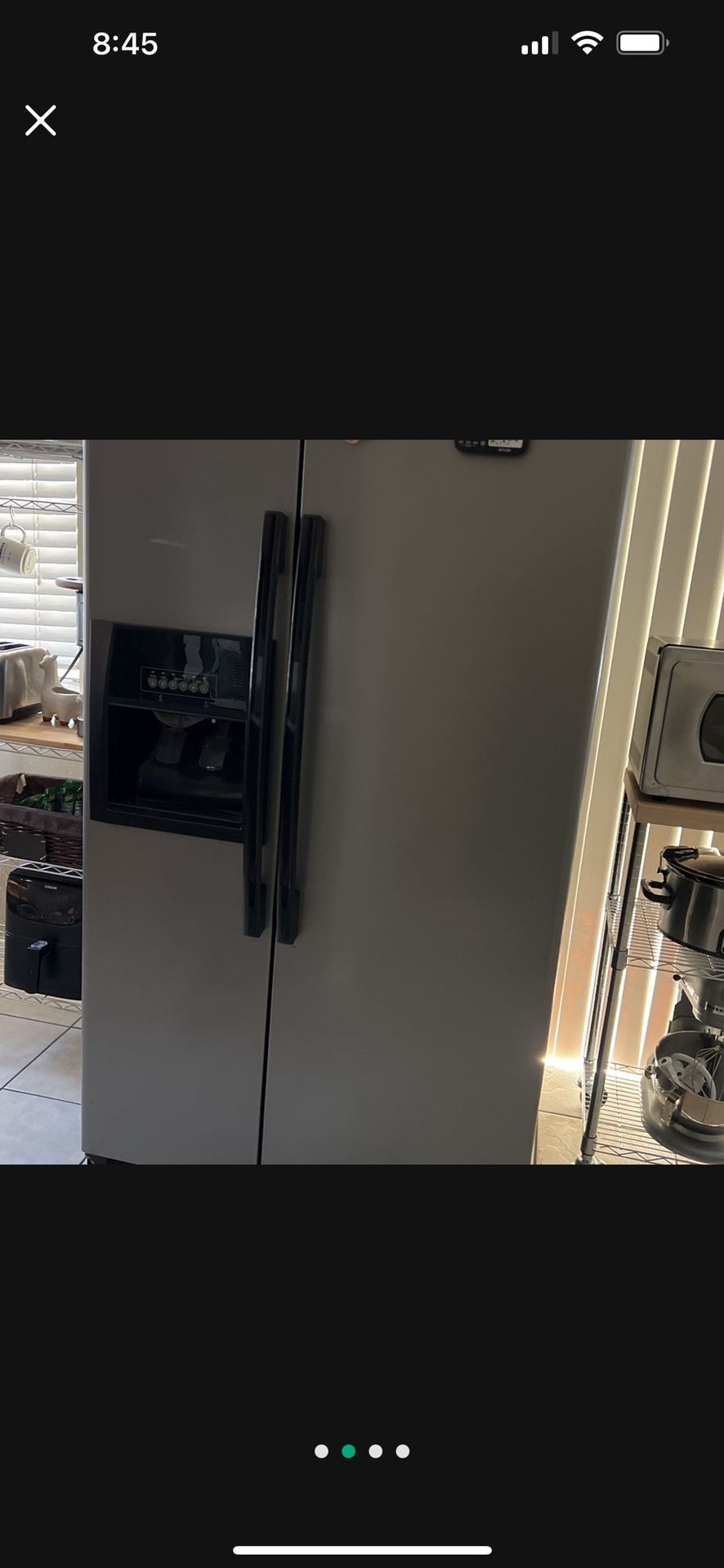 Refrigerator whirlpool