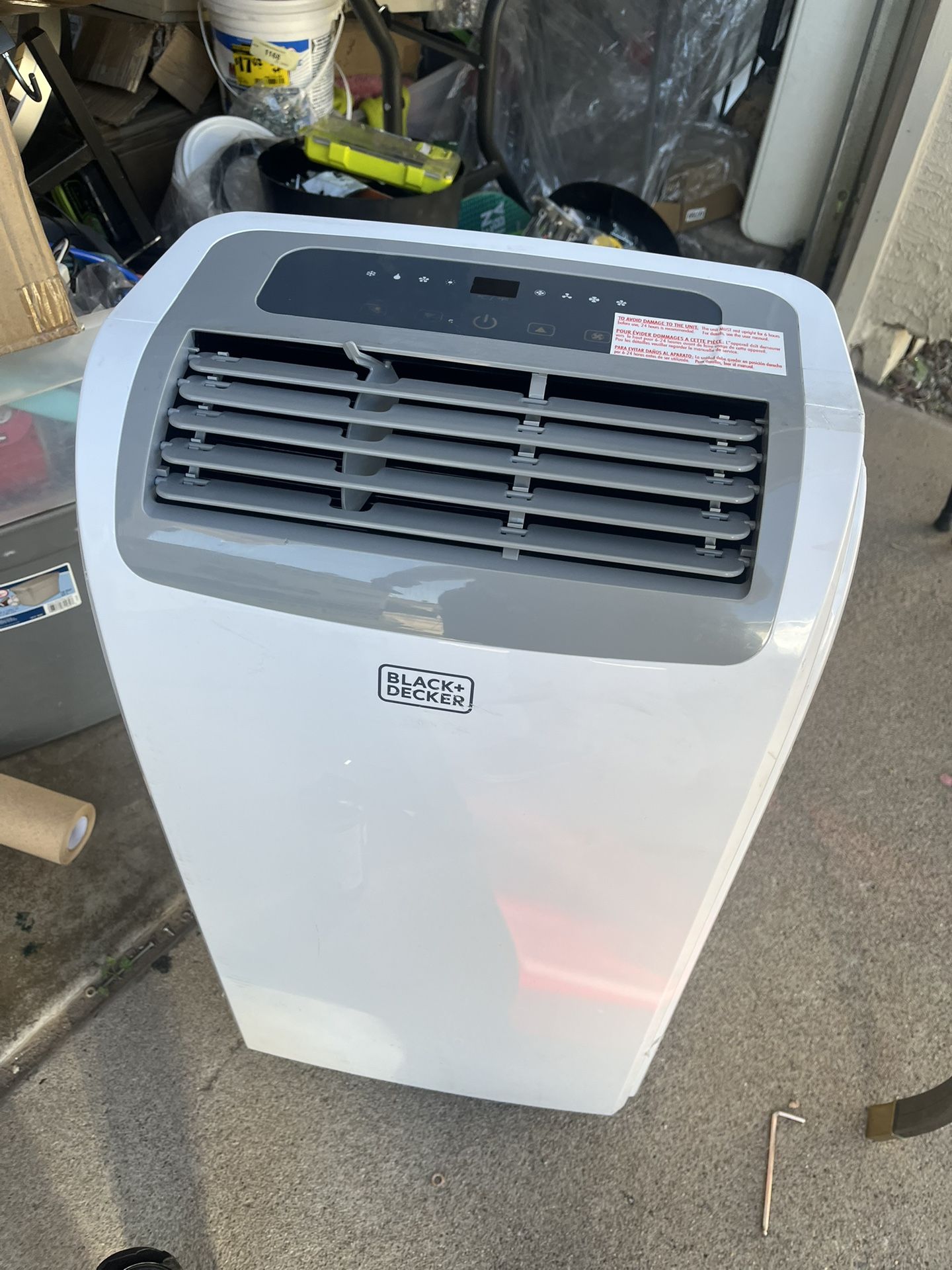 BLACK+DECKER BPP08WTB 12,000 BTU ASHRAE (10,000 BTU SACC/CEC) Portable Air Conditioner