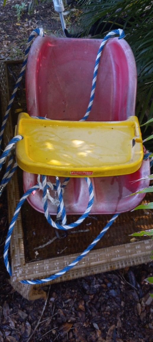 Baby swing