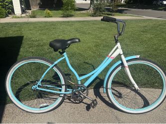 Schwinn Legacy is a 26-inch Beach Cruiser Bike