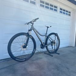 Trek Cali SL 29er Mountain Bike - 17" Frame - Ready to Ride!