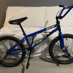 BMX GT Bicycle