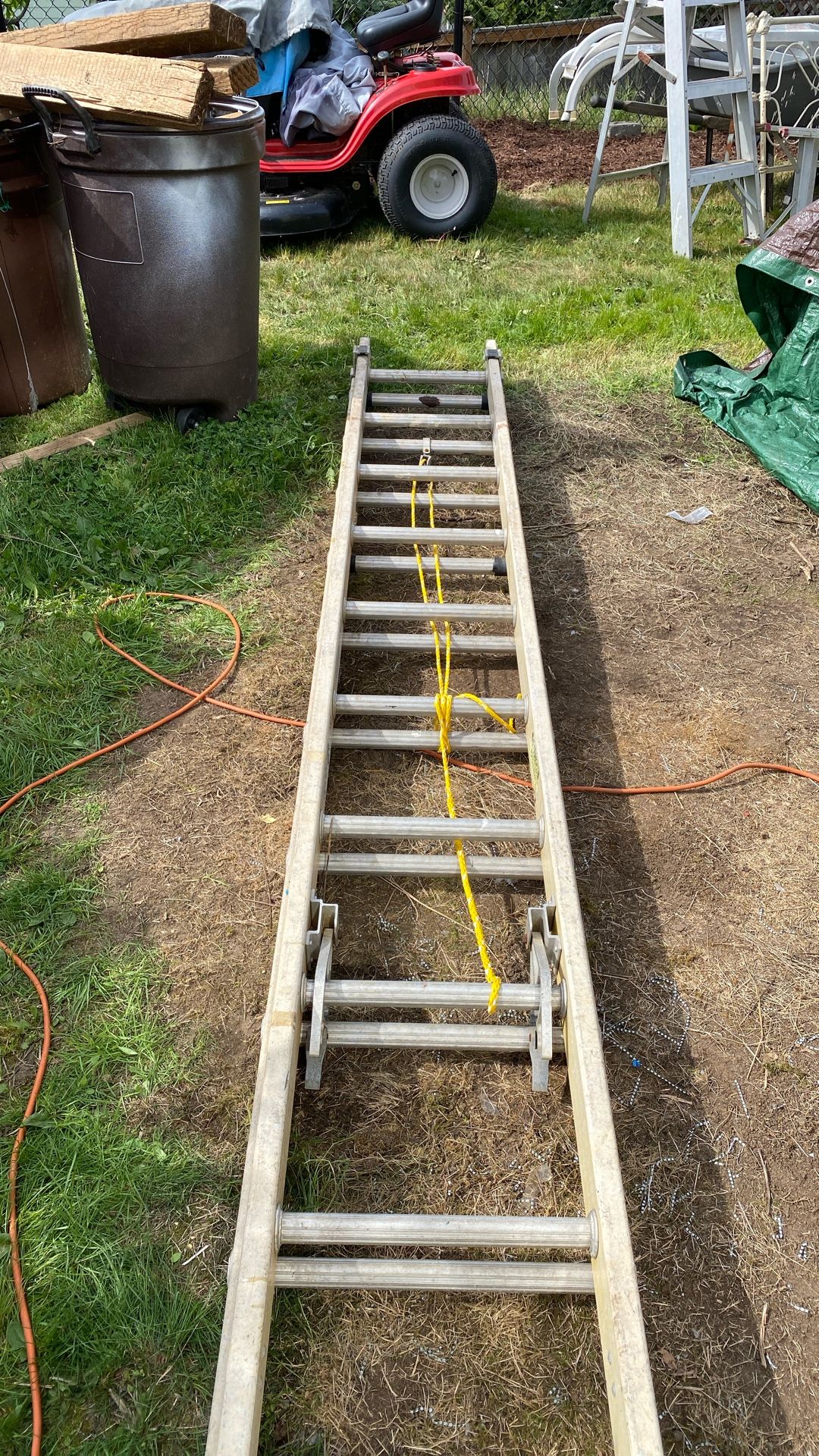 Werner Electro Master 20 Foot Fiberglass Ladder
