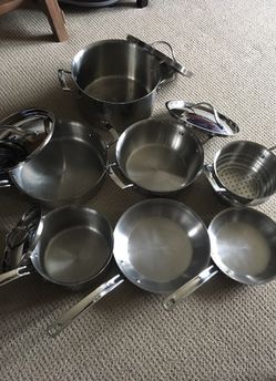 Kirkland Signature 13 piece Tri-Ply Clad Cookware Set for Sale in Portland,  OR - OfferUp