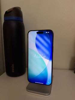 iPhone 16 Pro Max 256GB Natural Titanium – Unlocked