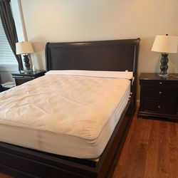 King size solid wood bedroom set