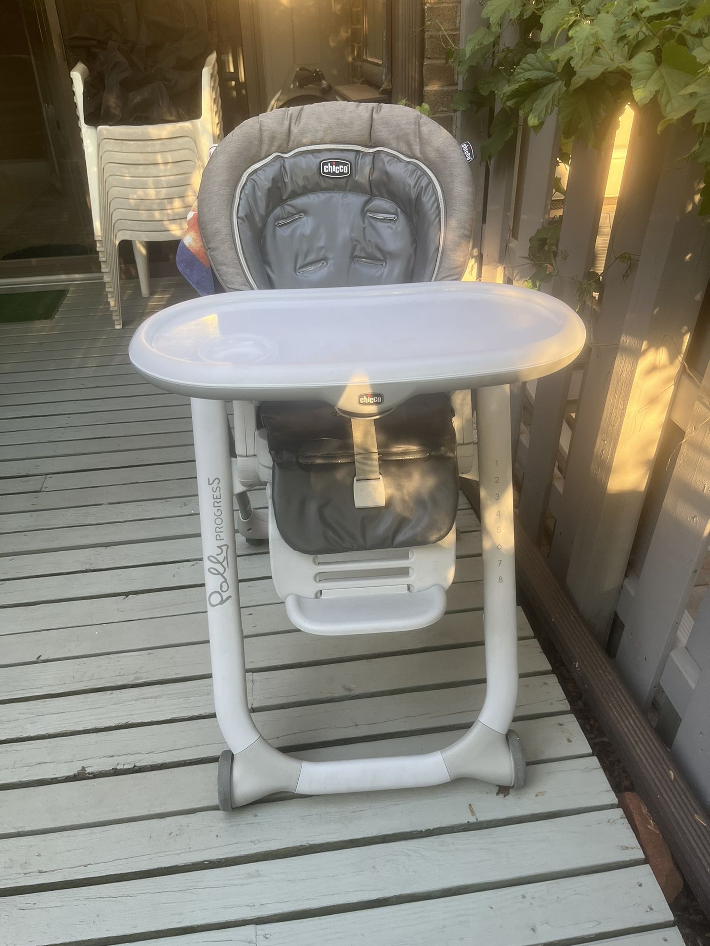 Chicco Polly Progress 5 In 1 Highchair
