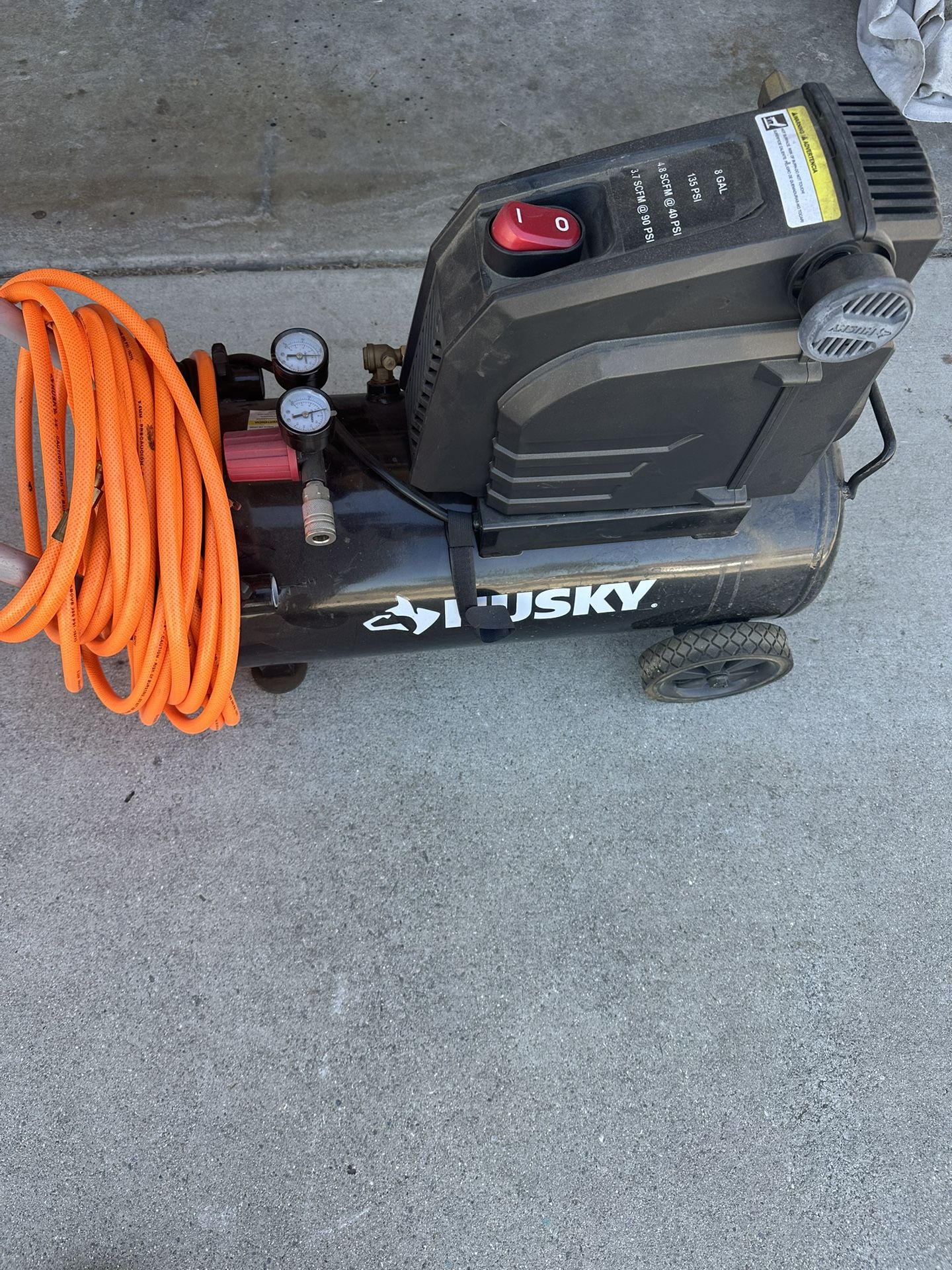 Husky Compressor