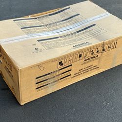 Brand New (Never Installed) KitchenAid 36” 5-Burner Gas Cooktop KCGS556ESS