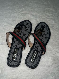 Women’s sandals