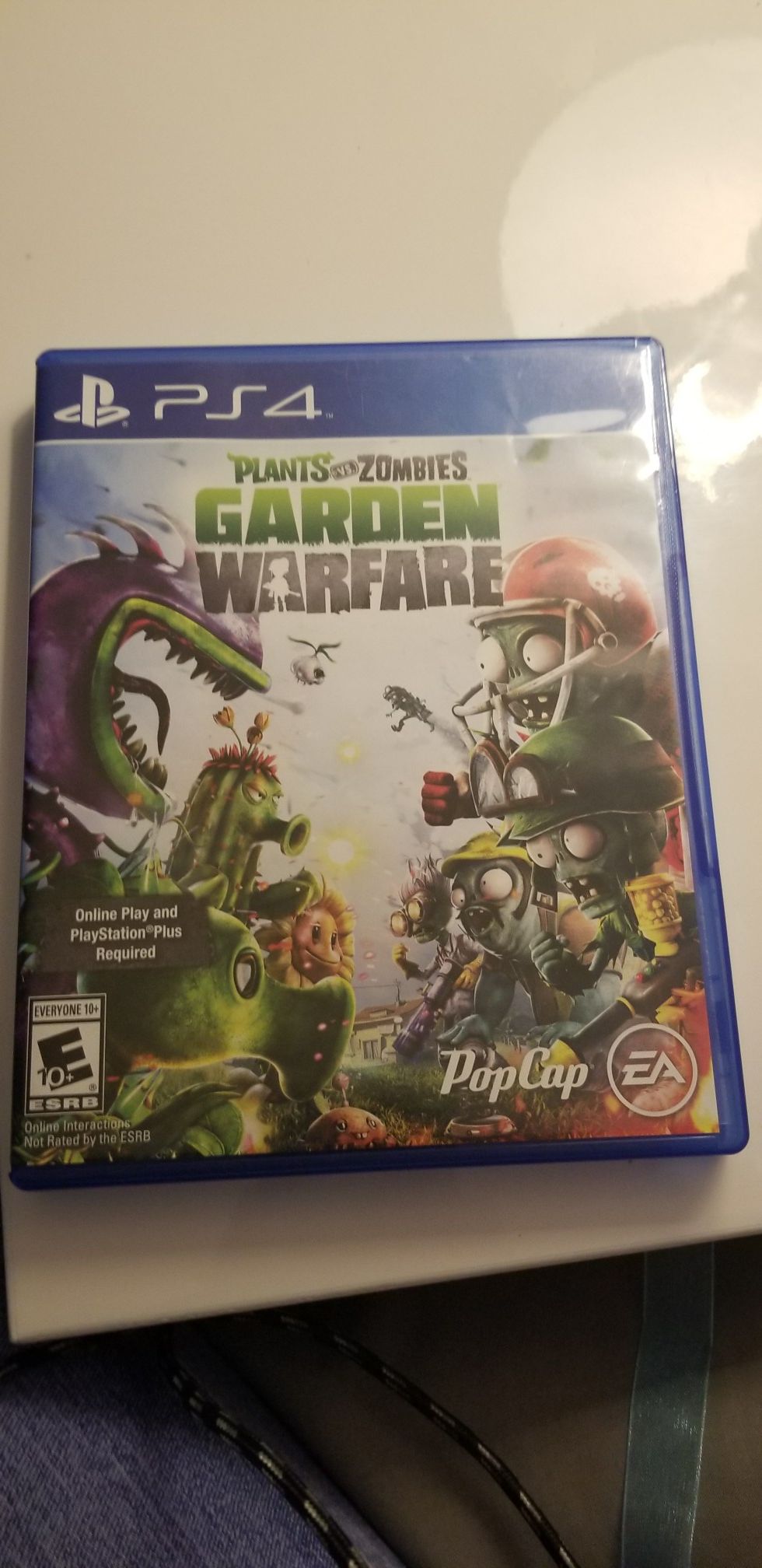 PS4 Plants VS Zombies Garden Warfare