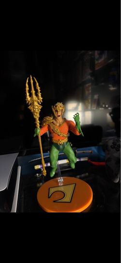 Mezco Aquaman
