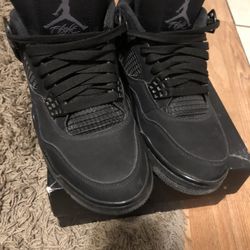 Jordan 4 Black Cats 