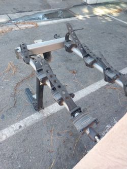 Thule Hich Mount 4 Bike Rack