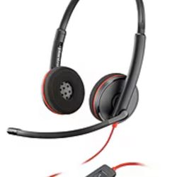 Poly Blackwire 3220 Stereo Headset, USB-C/USB-A, UC Certified