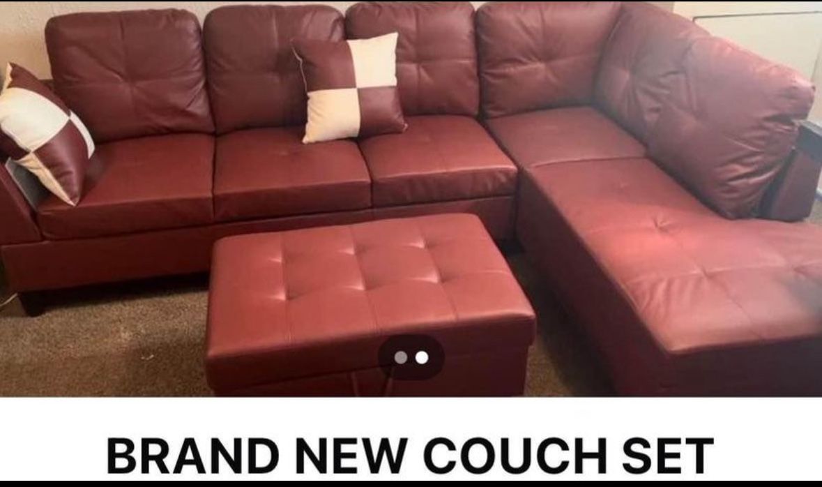 BRAND NEW COUCH SET