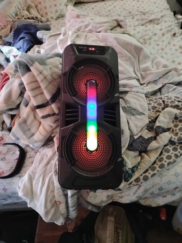 Speaker Bluetooth