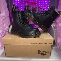 Toddler Doc Martens 7