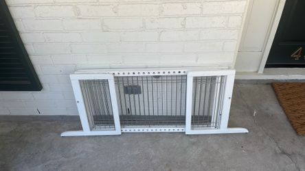Dog gate/ baby gate