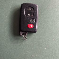Toyota Key Fob In Great Shape 